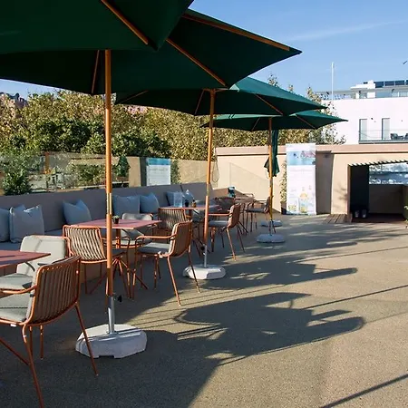 Vincci Hotel 4*